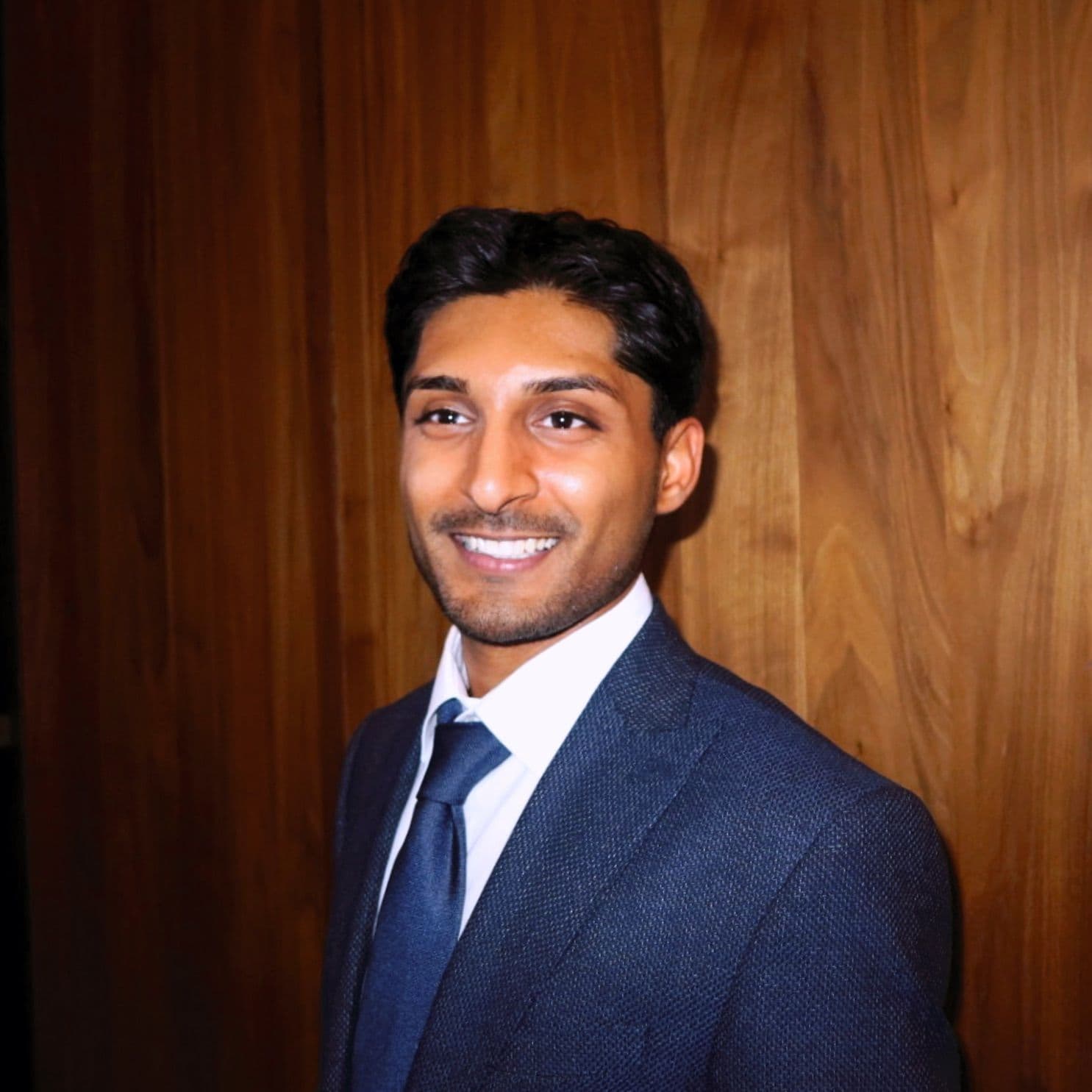 Sunny Dandapantula Headshot